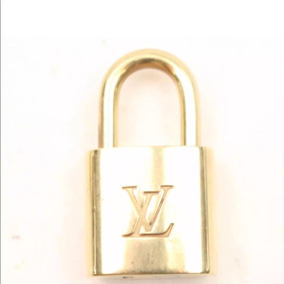 Louis Vuitton Padlock & Key - Picture 7 of 8